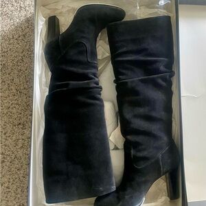 Elegant Black Knee-High Women's Boots